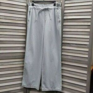 High-Rise Wide Leg Jeans Light Wash | Universal Thread | 00